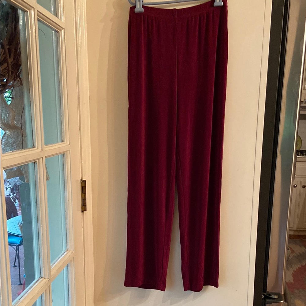 Elegant Burgundy Women's Pants
